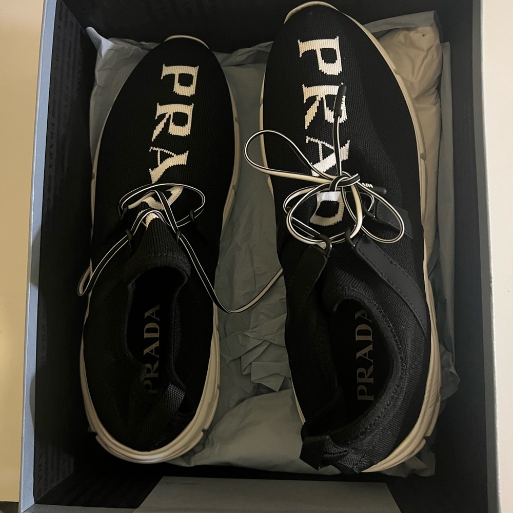 Knit Prada logo sneakers - Picture 2 of 11